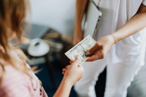 Does Debt Transfer to Family Members?